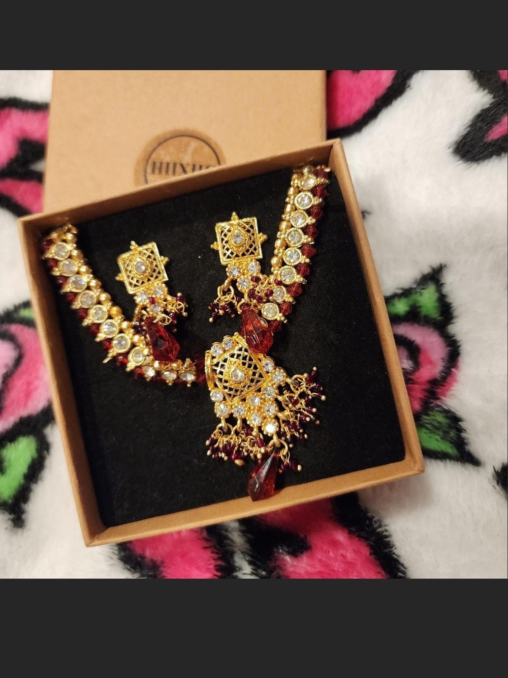 HIIXHC Gold & Red Statement Jewelry Set  Choker & Earrings NIB